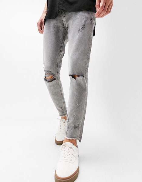 jeans strappati uomobershka